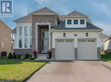 1217 KENNEDY Drive, Fort Erie, Ontario L2A0C8, 4 Bedrooms Bedrooms, ,3 BathroomsBathrooms,Single Family,For Sale,KENNEDY,40397517