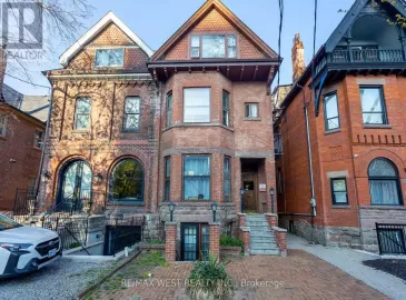 125 Madison, Toronto, Ontario M5R2S3, 9 Bedrooms Bedrooms, ,9 BathroomsBathrooms,Multi-family,For Sale,Madison,C5928404