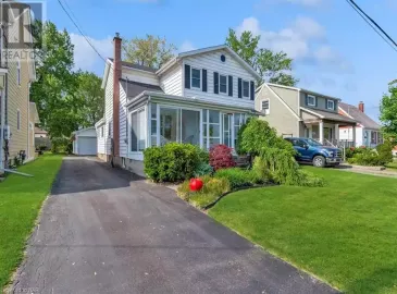 309 HIGHLAND Avenue, Fort Erie, Ontario L2A2Y1, 4 Bedrooms Bedrooms, ,2 BathroomsBathrooms,Single Family,For Sale,HIGHLAND,40429519