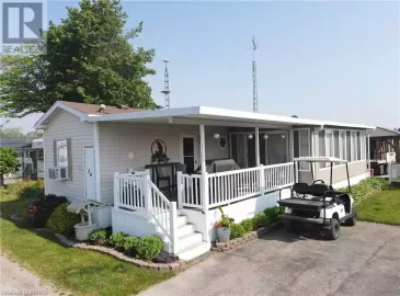 92 CLUBHOUSE Road, Turkey Point, Ontario N0E1T0, 2 Bedrooms Bedrooms, ,1 BathroomBathrooms,Single Family,For Sale,CLUBHOUSE,40431344