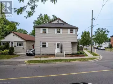 93 CARLTON Street, St. Catharines, Ontario L2R1R1, 6 Bedrooms Bedrooms, ,6 BathroomsBathrooms,Multi-family,For Sale,CARLTON,40435430