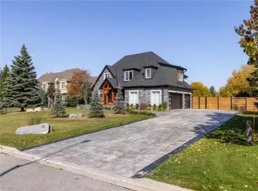 Carlisle, Ontario L0R1H3, 5 Bedrooms Bedrooms, ,4 BathroomsBathrooms,Single Family,For Sale,H4167615