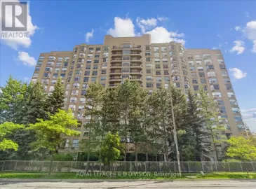 1800 The Collegeway, Mississauga, Ontario L5L5S4, 3 Bedrooms Bedrooms, ,3 BathroomsBathrooms,Single Family,For Sale,The Collegeway,W6626168