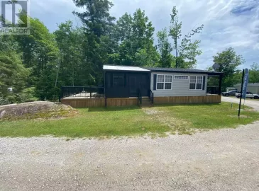 1082 Shamrock Marina Road, Gravenhurst, ON P0E1N0, 3 Bedrooms Bedrooms, ,2 BathroomsBathrooms,Single Family,For Sale,Shamrock Marina,X6627674