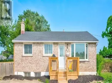 79 POWERVIEW Avenue, St. Catharines, ON L2S1W5, 2 Bedrooms Bedrooms, ,1 BathroomBathrooms,Single Family,For Lease,POWERVIEW,40460194