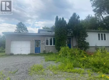 8822 Highway 17, Markstay-Warren, Ontario P0V1P0, 2 Bedrooms Bedrooms, ,1 BathroomBathrooms,Single Family,For Sale,Highway 17,X6717034