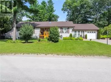 225 39TH Street, Wasaga Beach, Ontario L9Z1S3, 4 Bedrooms Bedrooms, ,3 BathroomsBathrooms,Single Family,For Sale,39TH,40460312