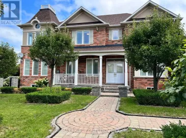 7281 Saint Barbara Boulevard, Mississauga, Ontario L5W0C1, 4 Bedrooms Bedrooms, ,4 BathroomsBathrooms,Single Family,For Sale,Saint Barbara,W6731192