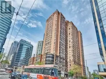 633 Bay Street, Toronto, Ontario M5G2G4, 2 Bedrooms Bedrooms, ,2 BathroomsBathrooms,Single Family,For Sale,Bay,C6742894