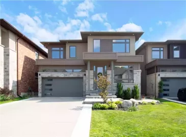 Ancaster, Ontario L9G0C6, 4 Bedrooms Bedrooms, ,4 BathroomsBathrooms,Single Family,For Sale,H4159782