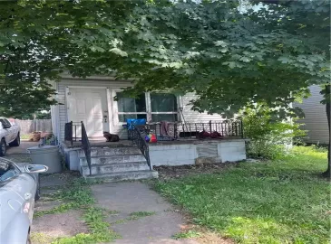 Hamilton, Ontario L8L3Z3, 3 Bedrooms Bedrooms, ,1 BathroomBathrooms,Single Family,For Sale,H4172096