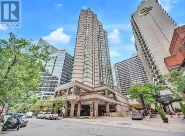 38 Elm Street, Toronto, Ontario M5G2K5, 1 Bedroom Bedrooms, ,1 BathroomBathrooms,Single Family,For Sale,Elm,C6757744