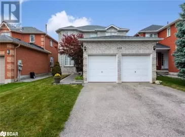 128 MADELAINE Drive, Barrie, Ontario L4N9T1, 4 Bedrooms Bedrooms, ,3 BathroomsBathrooms,Single Family,For Sale,MADELAINE,40484273