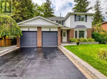 84 Chancery Lane, Oakville, Ontario L6J5P8, 4 Bedrooms Bedrooms, ,3 BathroomsBathrooms,Single Family,For Sale,Chancery,W7039292