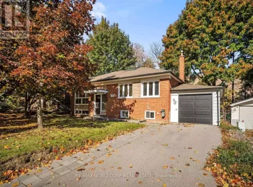 54 Monkswood Crescent, Newmarket, Ontario L3Y2K1, 4 Bedrooms Bedrooms, ,3 BathroomsBathrooms,Single Family,For Sale,Monkswood,N7249004