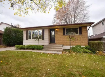 Hamilton, Ontario L9C3X2, 4 Bedrooms Bedrooms, ,2 BathroomsBathrooms,Single Family,For Sale,H4179603