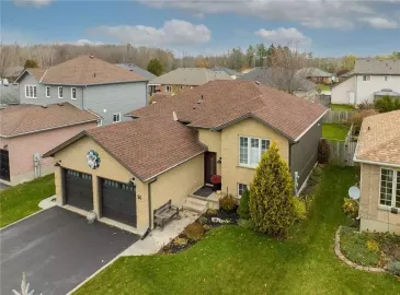 Tillsonburg, Ontario N4G5R8, 4 Bedrooms Bedrooms, ,2 BathroomsBathrooms,Single Family,For Sale,H4179640