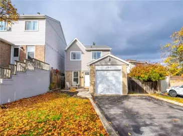 Burlington, Ontario L7P3W8, 3 Bedrooms Bedrooms, ,2 BathroomsBathrooms,Single Family,For Sale,H4177984