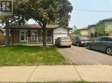 2797 Council Ring Road, Mississauga, Ontario L5L1W3, 3 Bedrooms Bedrooms, ,2 BathroomsBathrooms,Single Family,For Lease,Council Ring,W7293906