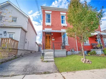 Hamilton, ON L8R2Y4, 3 Bedrooms Bedrooms, ,2 BathroomsBathrooms,Single Family,For Sale,H4179895