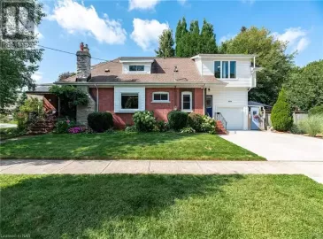 10 WOODRUFF Avenue, St. Catharines, Ontario L2R2J1, 4 Bedrooms Bedrooms, ,3 BathroomsBathrooms,Single Family,For Sale,WOODRUFF,40513358