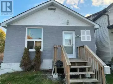 203 Quebec Street, Oshawa, Ontario L1J1X9, 2 Bedrooms Bedrooms, ,1 BathroomBathrooms,Single Family,For Sale,Quebec,E7309782