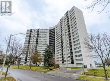 530 Lolita Gardens, Mississauga, Ontario L5A3T2, 3 Bedrooms Bedrooms, ,1 BathroomBathrooms,Single Family,For Sale,Lolita,W7311332